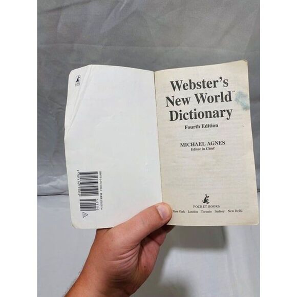 Webster's New World Dictionary Revised 4th Edition 2003 by Pocket Books - Picture 6 of 7